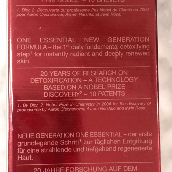 Dior One Essential Intense Skin Detoxifying Serum - Picture 3 of 7